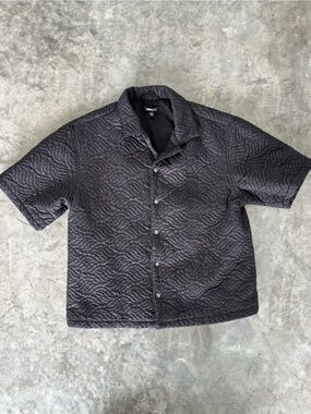 Men’s Fashion Nova Quilted Snap-Front Short Sleeve Shirt in Black